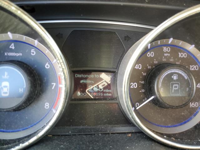 Photo 8 from auction – 2011 HYUNDAI SONATA SE with VIN 5NPEC4AB8BH172965
