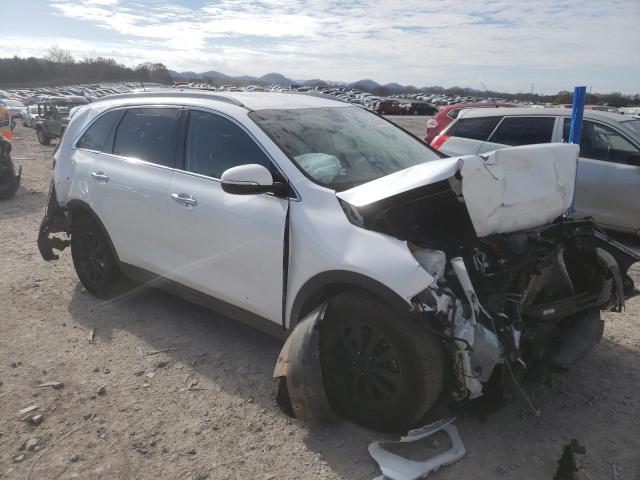 KIA SORENTO LX 2017 with VIN 5XYPG4A36HG195571 - Photo from auction