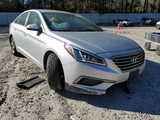 HYUNDAI SONATA SE 2016 with VIN 5NPE24AF3GH331095 - Photo from auction