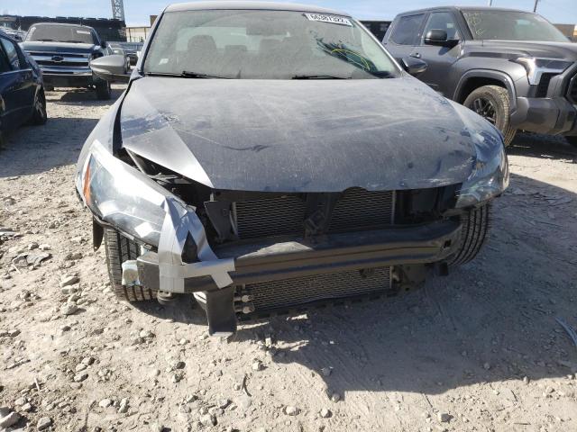 Photo 9 from auction – 2012 VOLKSWAGEN PASSAT SE with VIN 1VWBP7A33CC027683