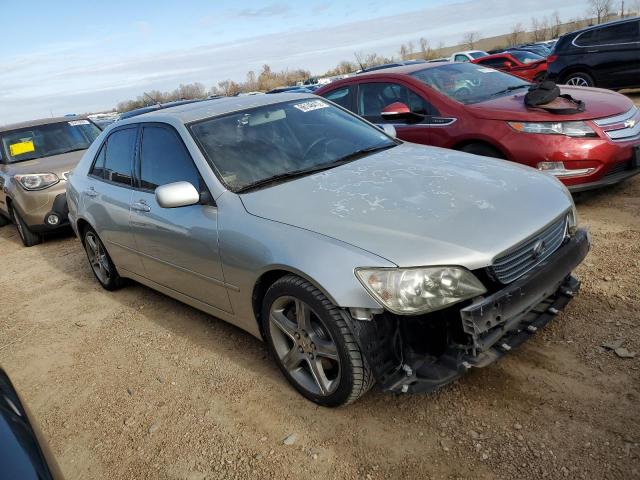 LEXUS IS 300 2001 with VIN JTHBD182910020336 - Photo from auction