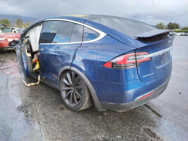 Photo 3 from auction – 2017 TESLA MODEL X with VIN 5YJXCDE23HF060701