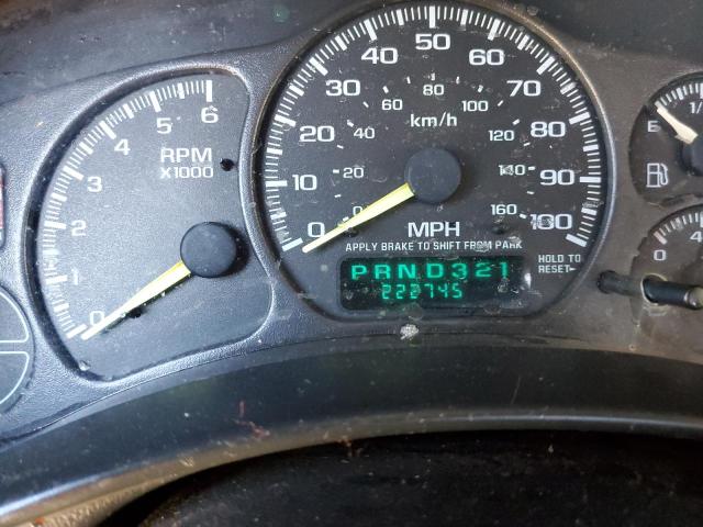 Photo 8 from auction – 2000 CHEVROLET SILVERADO with VIN 1GCEC14W9YZ246053