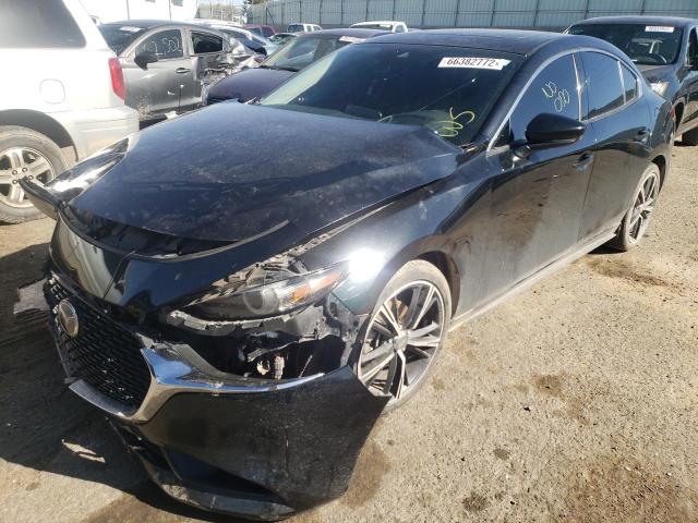 Photo 2 from auction – 2019 MAZDA 3 PREMIUM with VIN 3MZBPAEM7KM104228