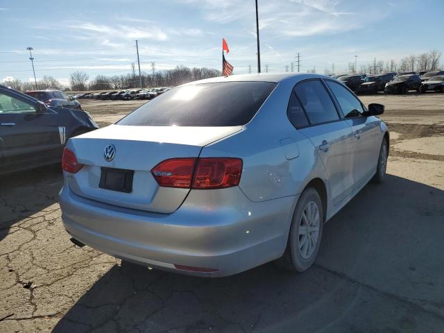 Photo 4 from auction – 2013 VOLKSWAGEN JETTA COMF with VIN 3VWBK7AJ8DM317415