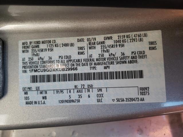 Photo 10 from auction – 2019 FORD ESCAPE SE with VIN 1FMCU9GDXKUB29966