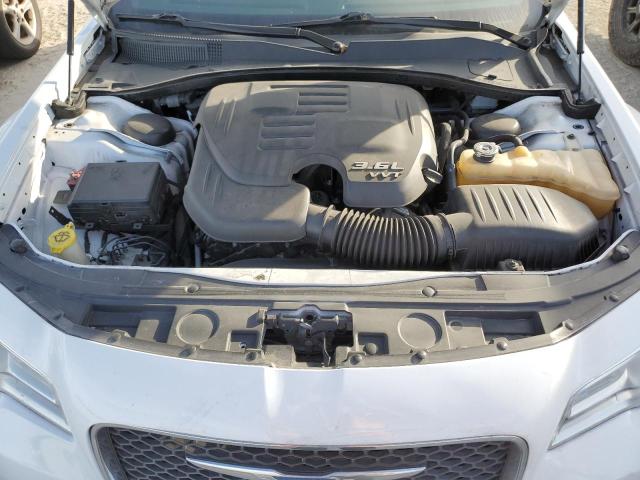 Photo 7 from auction – 2018 CHRYSLER 300 LIMITE with VIN 2C3CCAEG8JH123319