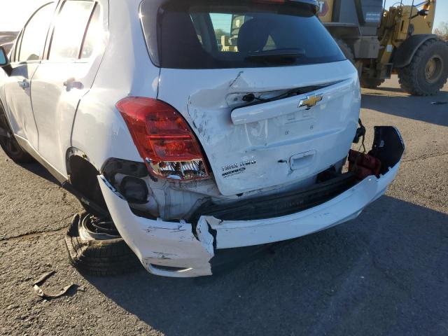 Photo 9 from auction – 2017 CHEVROLET TRAX LS with VIN KL7CJNSB3HB250528