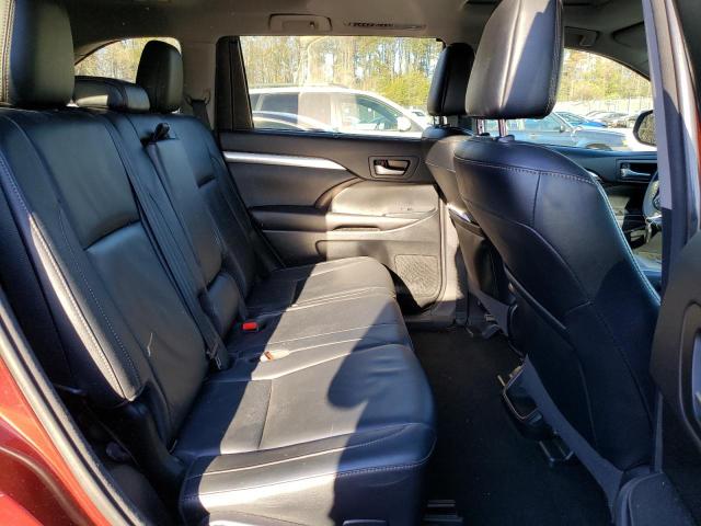 Photo 6 from auction – 2017 TOYOTA HIGHLANDER with VIN 5TDJZRFH8HS363182