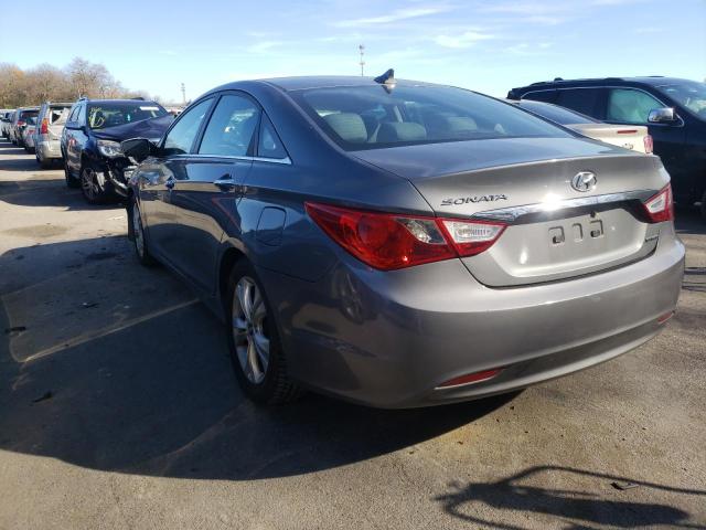Photo 3 from auction – 2011 HYUNDAI SONATA SE with VIN 5NPEC4AC6BH081234