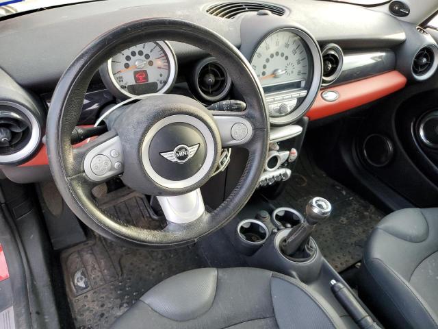 Photo 8 from auction – 2010 MINI COOPER with VIN WMWMF3C53ATU77771
