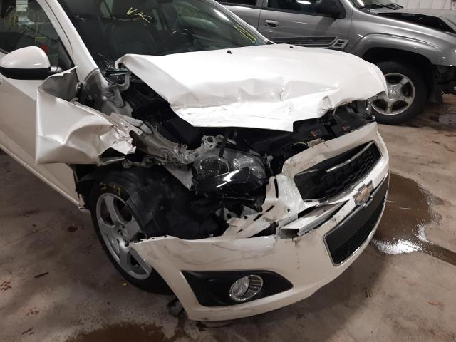 Photo 9 from auction – 2015 CHEVROLET SONIC LTZ with VIN 1G1JE5SB0F4157314
