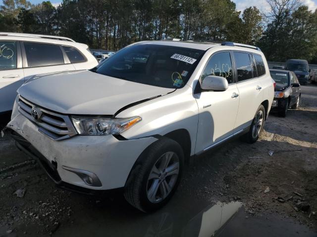 Photo 2 from auction – 2013 TOYOTA HIGHLANDER with VIN 5TDDK3EH2DS205995
