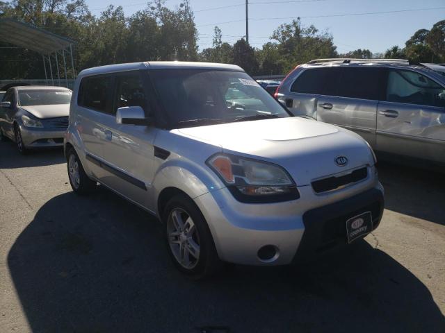 KIA SOUL + 2010 with VIN KNDJT2A2XA7084215 - Photo from auction