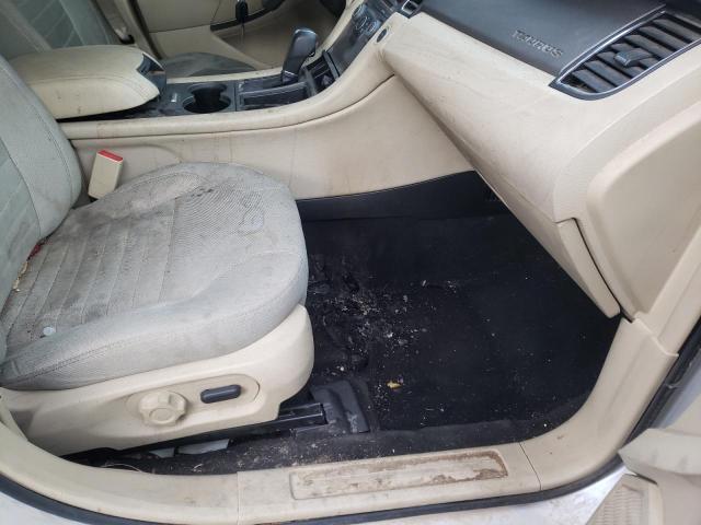 Foto 9 de la subasta – 2015 FORD TAURUS SE con VIN 1FAHP2D81FG192478