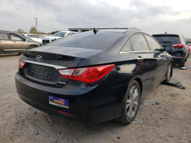 Photo 4 from auction – 2011 HYUNDAI SONATA SE with VIN 5NPEC4AC4BH303267