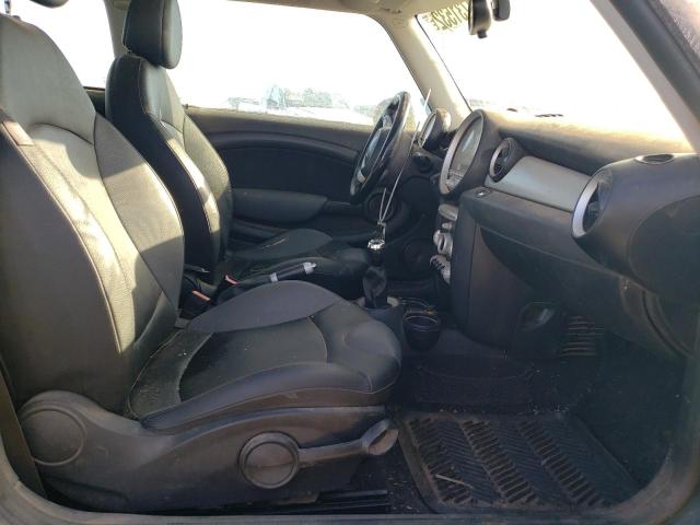 Photo 5 from auction – 2009 MINI COOPER with VIN WMWMF33559TU72857