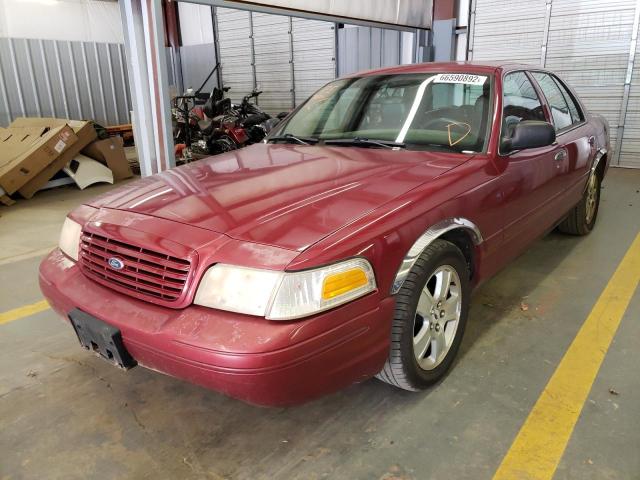 Foto 2 de la subasta – 2003 FORD CROWN VICT con VIN 2FAFP74W03X180508