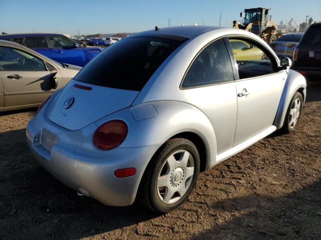 Photo 4 from auction – 2000 VOLKSWAGEN NEW BEETLE with VIN 3VWDD21C7YM480344