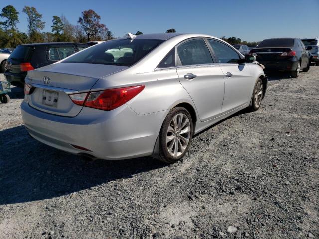 Photo 4 from auction – 2011 HYUNDAI SONATA SE with VIN 5NPEC4AC0BH149186