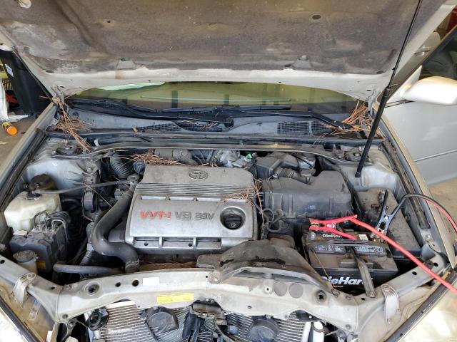 Photo 7 from auction – 2004 TOYOTA CAMRY LE with VIN 4T1BF30K14U578953