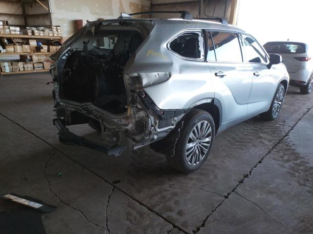 Photo 4 from auction – 2021 TOYOTA HIGHLANDER with VIN 5TDFARAHXMS010652