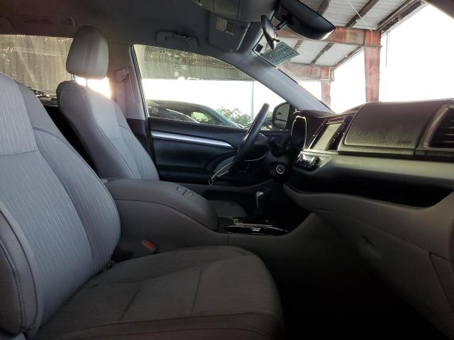 Photo 5 from auction – 2019 TOYOTA HIGHLANDER with VIN 5TDZZRFH7KS320236