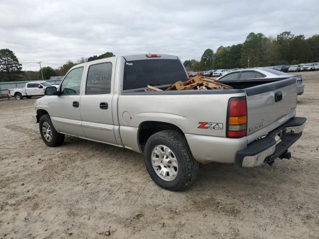 Photo 3 from auction – 2005 GMC NEW SIERRA with VIN 2GTEK13T751384253