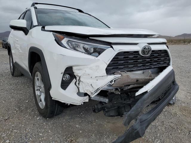 Photo 9 from auction – 2019 TOYOTA RAV4 XLE with VIN 2T3W1RFV7KW045692