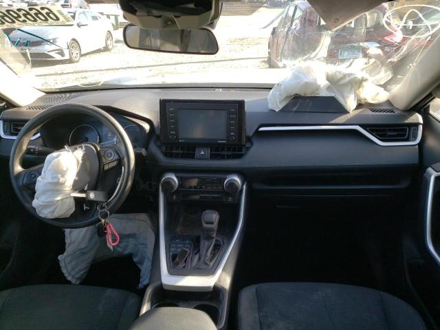 Photo 9 from auction – 2020 TOYOTA RAV4 LE with VIN 2T3F1RFV5LW098182