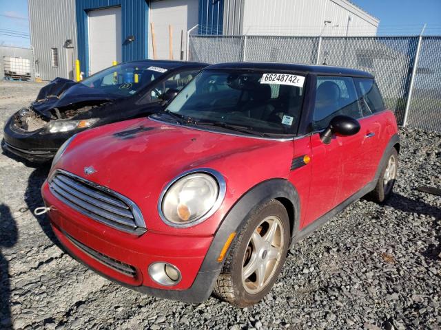 Photo 2 from auction – 2008 MINI COOPER with VIN WMWMF335X8TT64636