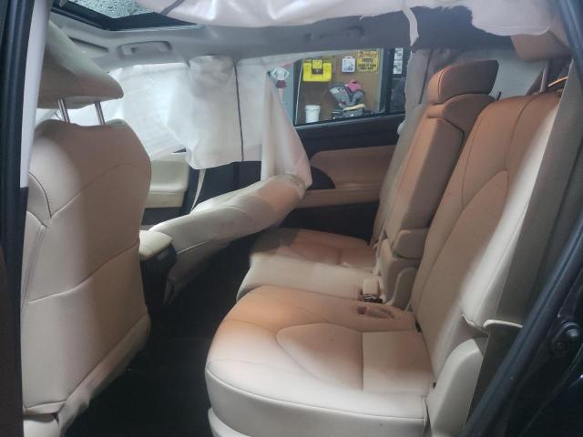 Photo 6 from auction – 2021 TOYOTA HIGHLANDER with VIN 5TDHZRBH7MS083848