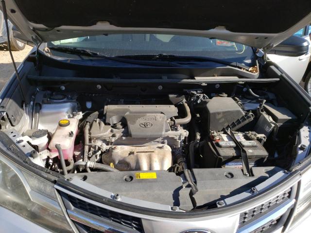 Photo 7 from auction – 2015 TOYOTA RAV4 LE with VIN 2T3ZFREV8FW183411