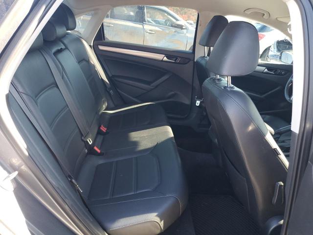 Photo 6 from auction – 2015 VOLKSWAGEN PASSAT S with VIN 1VWAT7A38FC084005