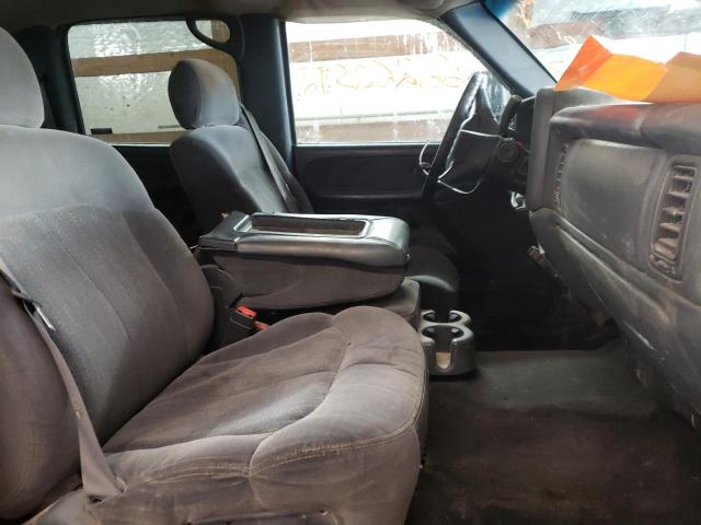 Photo 5 from auction – 2002 CHEVROLET SILVERADO with VIN 1GCGK13U92F109697