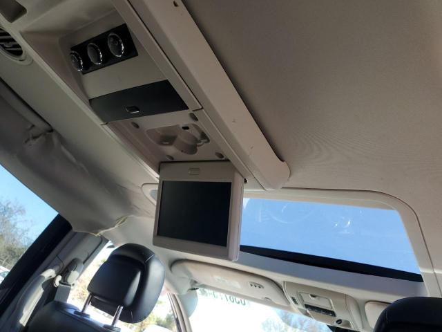 Photo 9 from auction – 2014 CHRYSLER TOWN & COU with VIN 2C4RC1CG3ER251850
