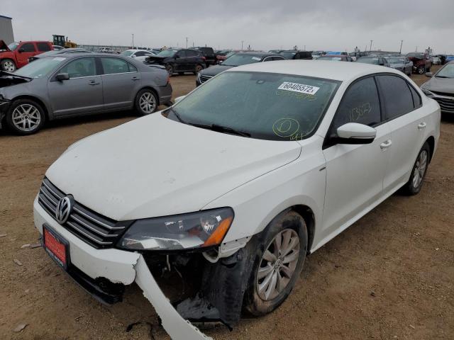 Photo 2 from auction – 2015 VOLKSWAGEN PASSAT S with VIN 1VWAS7A31FC054539