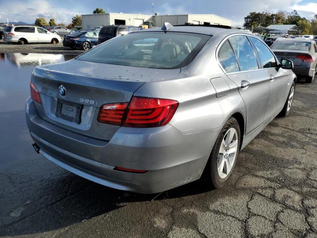 Photo 4 from auction – 2013 BMW 528 I with VIN WBAXG5C53DDY35763