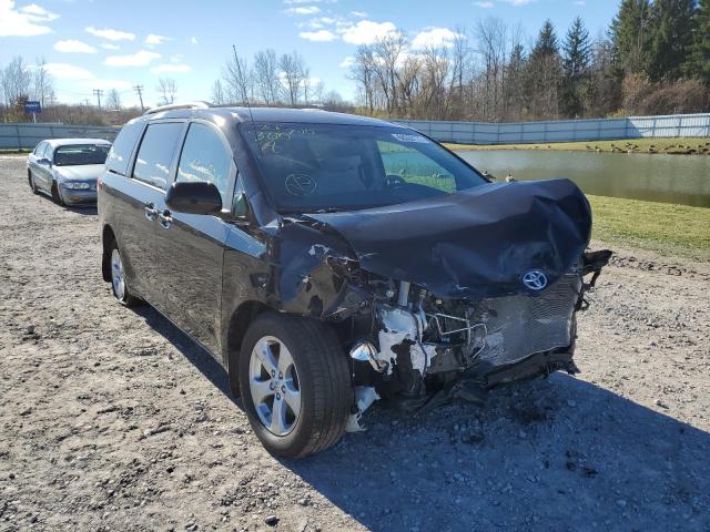 Photo 1 from auction – 2013 TOYOTA SIENNA LE with VIN 5TDKK3DC0DS404718