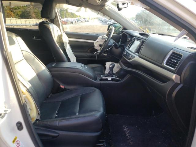 Photo 5 from auction – 2015 TOYOTA HIGHLANDER with VIN 5TDKKRFH5FS056171