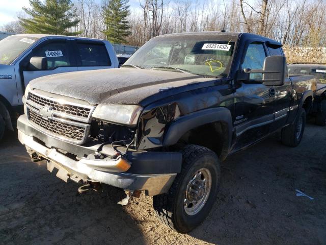 Photo 2 from auction – 2003 CHEVROLET SILVERADO with VIN 1GCHK29123E104193