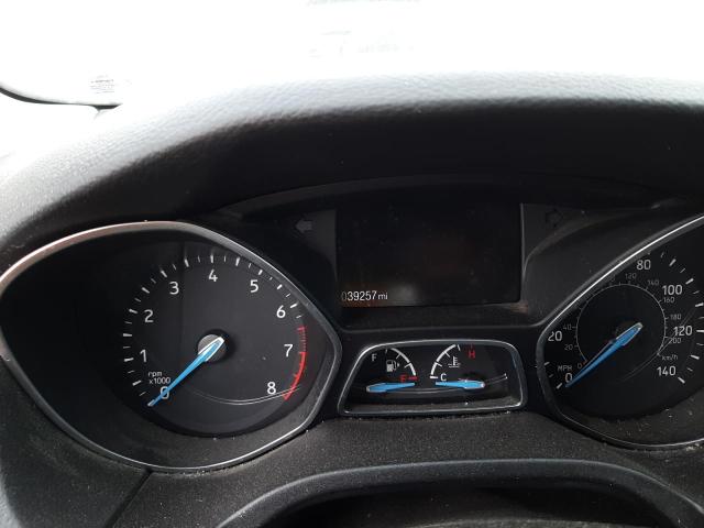 Photo 8 from auction – 2015 FORD FOCUS SE with VIN 1FADP3F28FL341389