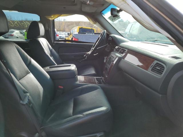 Photo 5 from auction – 2009 CHEVROLET AVALANCHE with VIN 3GNFK32029G151165