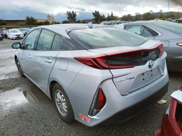 Photo 3 from auction – 2017 TOYOTA PRIUS PRIM with VIN JTDKARFP2H3016595
