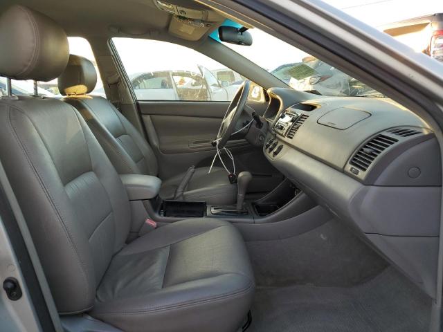 Photo 5 from auction – 2002 TOYOTA CAMRY with VIN 4T1BE32K22U011566