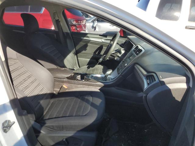 Zdjęcie 5 z aukcji – 2016 FORD FUSION SE z VIN 3FA6P0H72GR345795