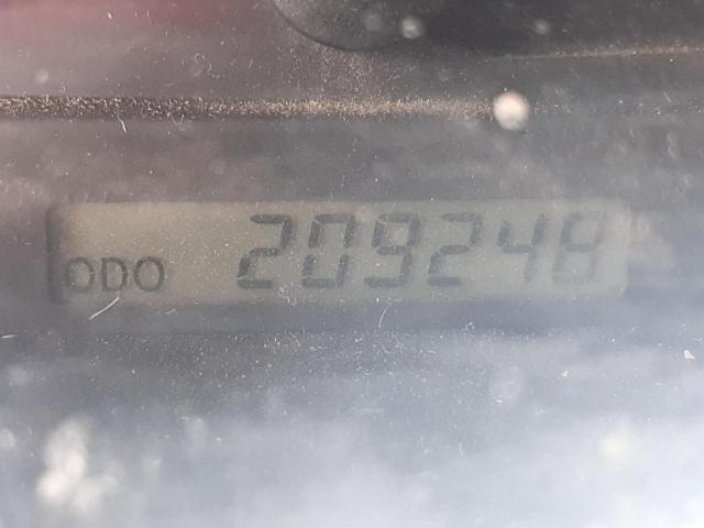 Photo 8 from auction – 2003 TOYOTA CAMRY LE with VIN 4T1BE32K03U687919