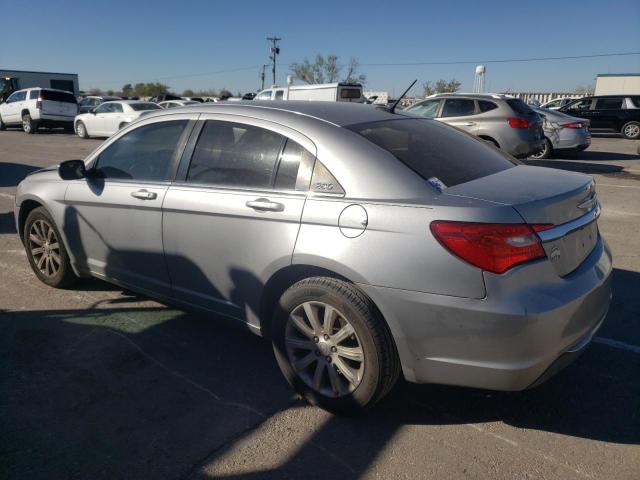 Photo 2 from auction – 2013 CHRYSLER 200 TOURIN with VIN 1C3CCBBB6DN552923