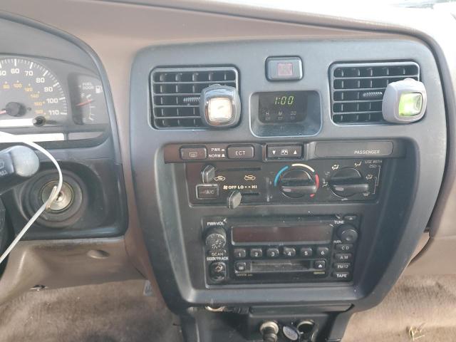 Photo 9 from auction – 2000 TOYOTA 4RUNNER SR with VIN JT3GN86R1Y0139462