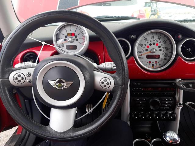 Photo 8 from auction – 2006 MINI COOPER S with VIN WMWRE33506TL18626